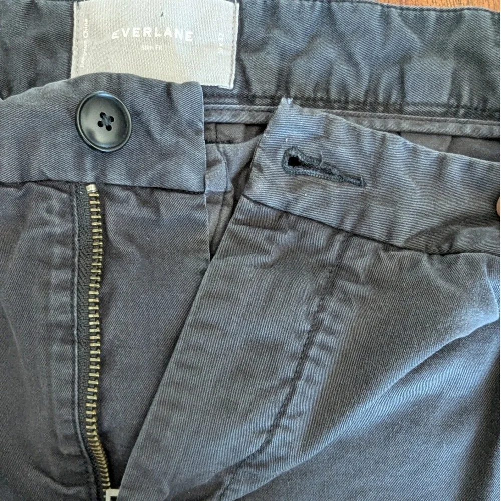 Everlane Slim Fit Chino Pants Charcoal Gray Cotton Twill‎ Mens 33x32 Minimalist